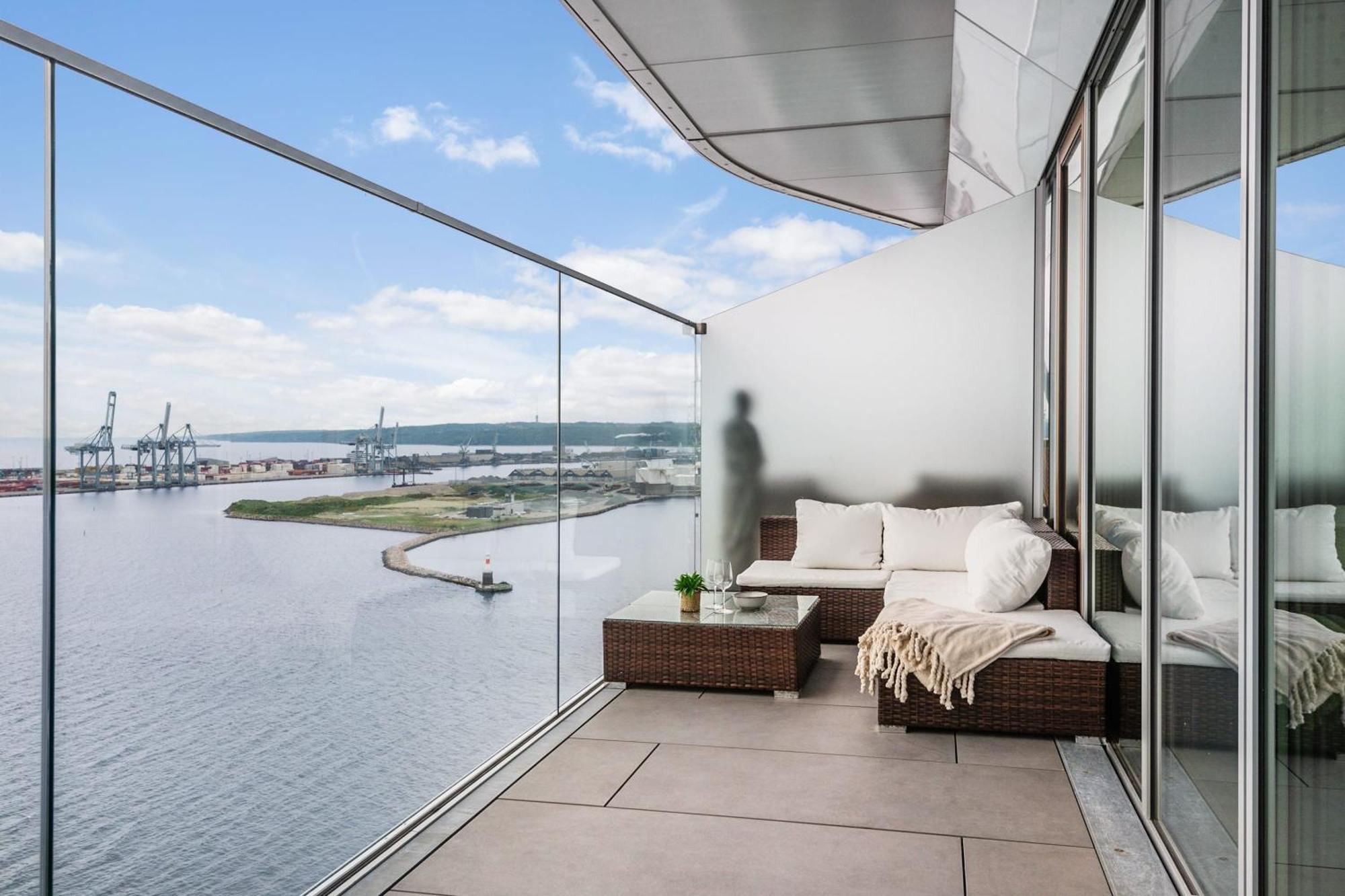 Apartament Endless Ocean Views With Private Balcony Århus Zewnętrze zdjęcie